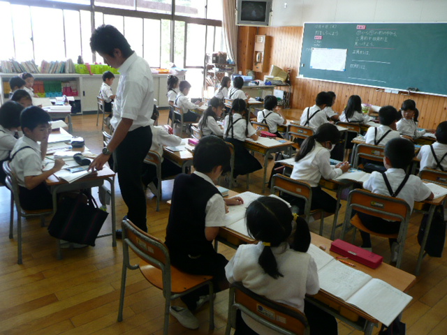 2012年10月4日