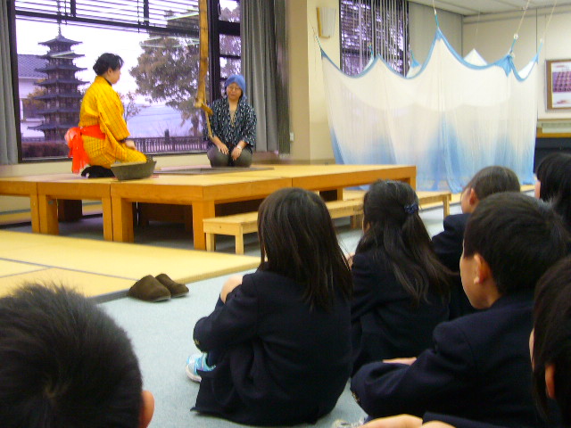 2013年2月21日　社会科見学特集　3年生