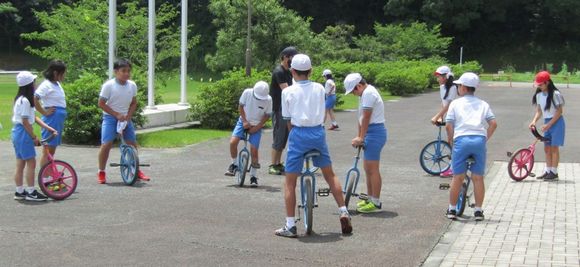 あとちょっと･･･乗れた！（5年生)