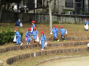 秋を見つけに！（１年生ー生活科）