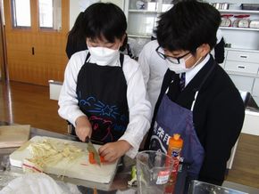 ご飯とみそ汁（５・６年生ー家庭科）