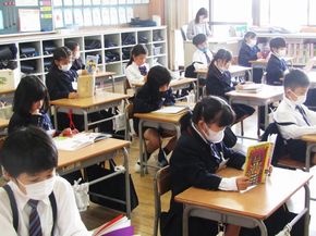 朝読書、しかし６年生は･･･？