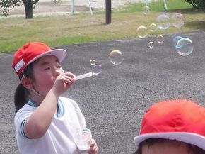 しゃぼん玉とんだ♪（1年生ー生活科）