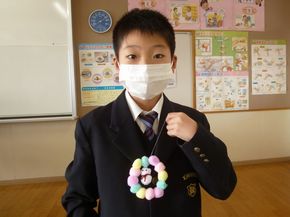 楽しいクラブ活動！（家庭科クラブ、科学クラブ）
