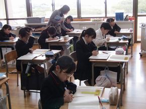 説明文の構成を考えよう！（3年生ー国語）