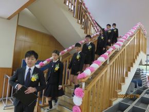 卒業証書授与式・卒業生を送る会