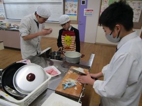 ご飯とみそ汁、美味しくできた？（５年生ー家庭科）
