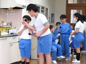 身体計測、そして外へ！（１・６年生）