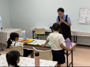 スーパーマーケット見学！（３年生ー社会科見学）