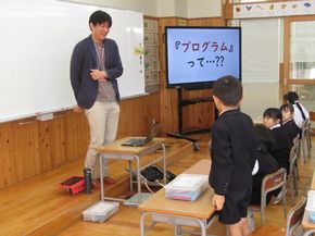 ＪＲ九州プログラミング学習（１・２年生－出前授業）