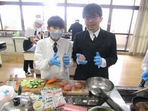 6年生の手作りランチ!