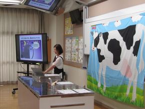 元気が出る朝ごはん【明治乳業出前授業】（１・２年生）